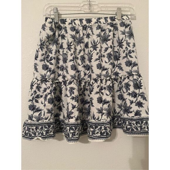 MAX STUDIO Floral Tiered Skirt In Ecru/denim Chintzy - Picture 4 of 5